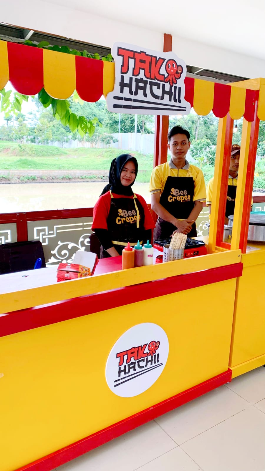 Booth Tako Hachii di acara